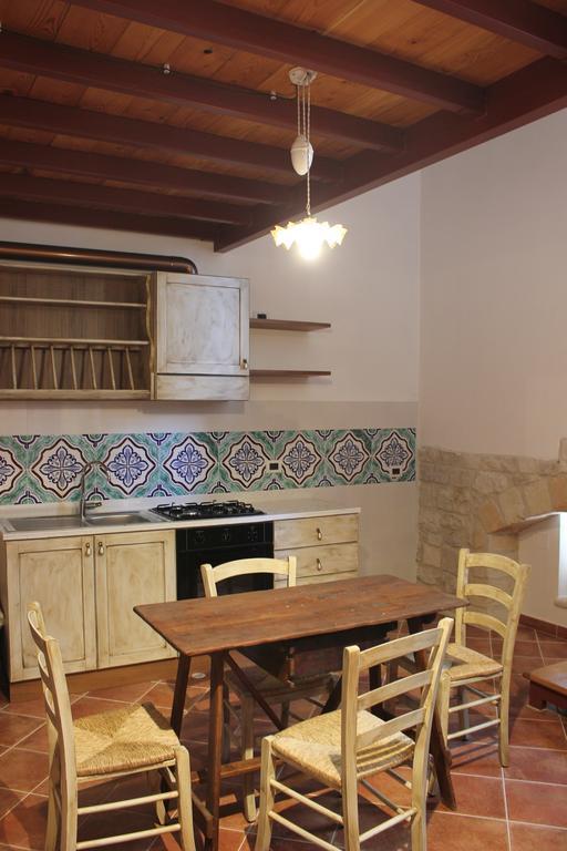 Case Vacanza ARCO SANT'ANTONIO Bisceglie Habitación foto