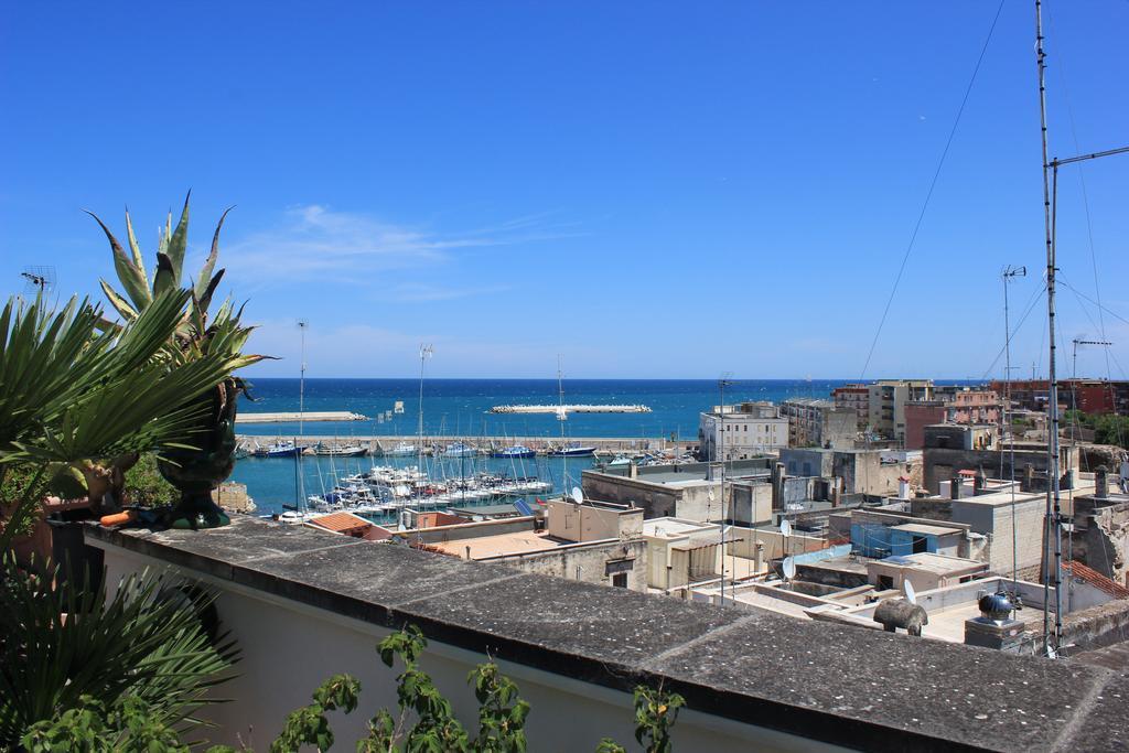 Case Vacanza ARCO SANT'ANTONIO Bisceglie Habitación foto